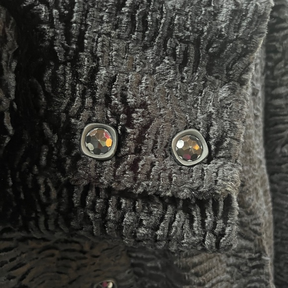 EUC faux lambswool car length coat by Itsu, size XL. - Picture 3 of 9